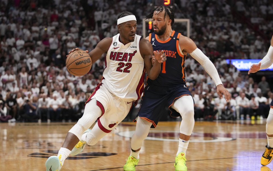 Маями Хийт прегази Ню Йорк със 105:86 у дома в