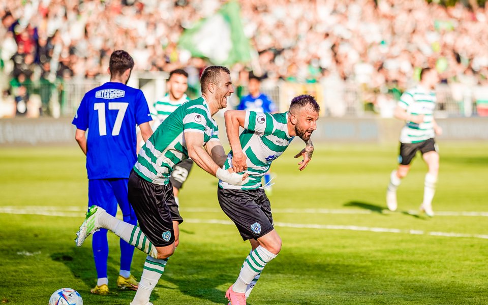 Полузащитникът на Черно море – Васил Панайотов, е Играч на