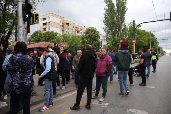 <p>Протест в памет на жертвите на катастрофата на столичния бул. &quot;Сливница&quot;</p>