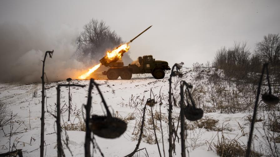 <p>Руските власти в Луганск: Украински ракети удариха града</p>