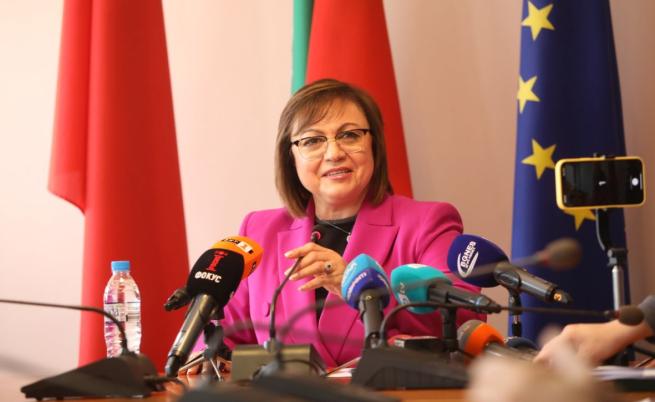 Нинова за РСМ: Подобно отношение към България е унизително и неприемливо