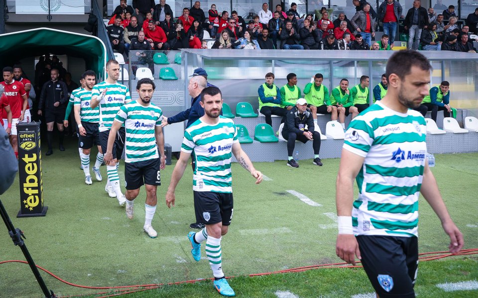 В Черно море са надъхани техният стадион Тича“ да продължи