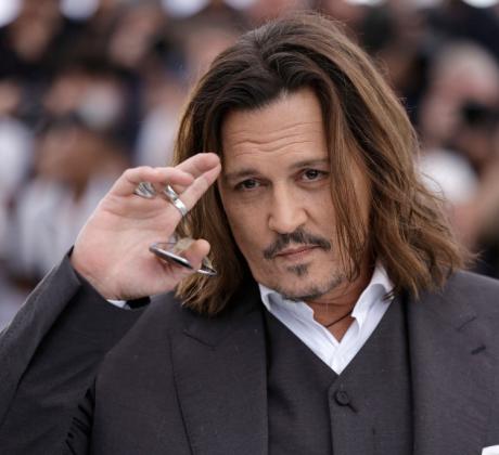 Джони Деп емблематичният актьор от Карибски пирати е забелязан да