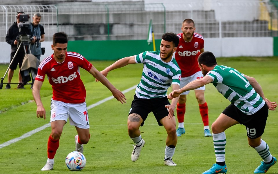 Черно море и ЦСКА 1948 играят при 1:1 в двубой от