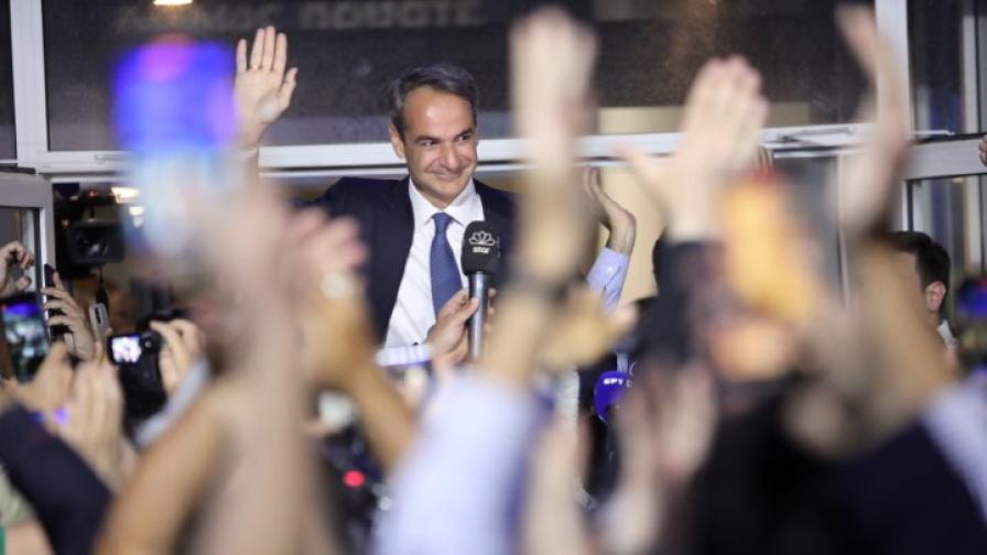 Категорична победа за "Нова демокрация" на изборите в Гърция