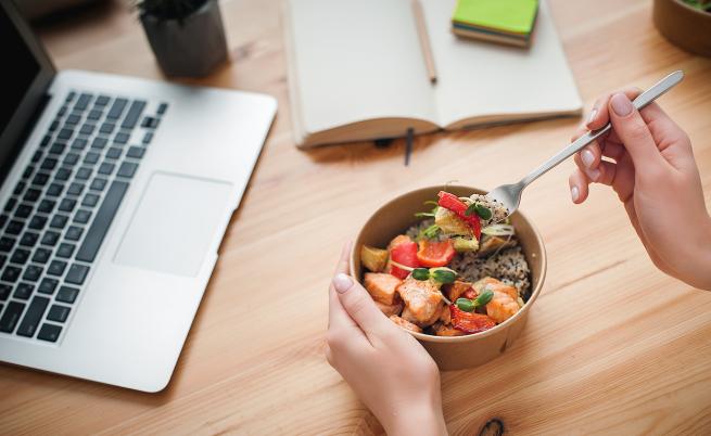 Здравословно хранене в офиса: Възможно ли е?