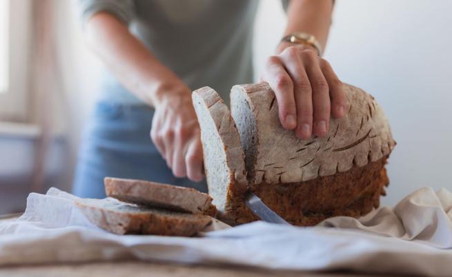 Диетолог обясни колко хляб е здравословно да се яде на ден
