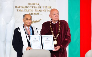 Президентът на Световната федерация по водни спортове е новият Доктор хонорис кауза на НСА