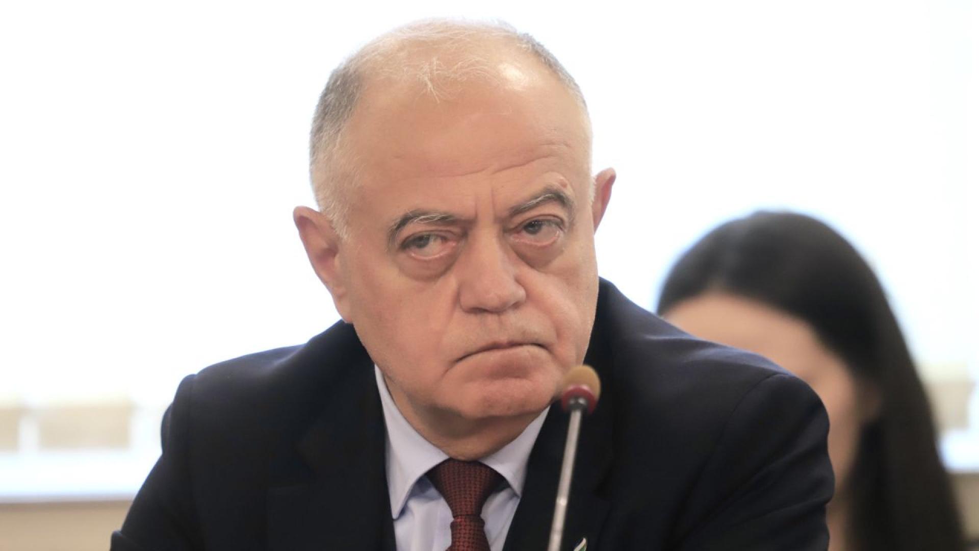 Това е началото на една съпротива срещу пълзящата диктатура Свидетели