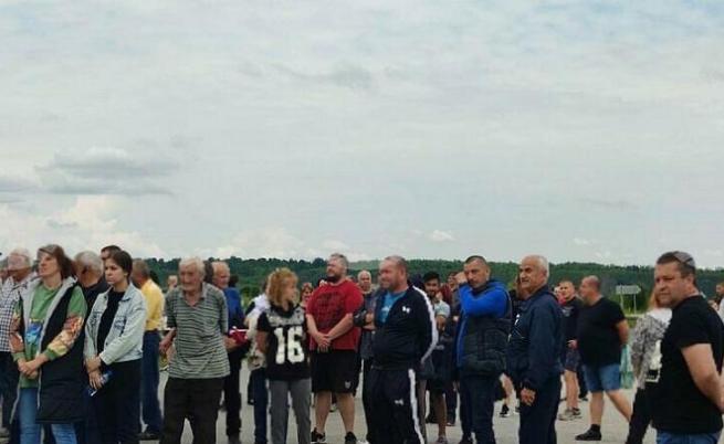Заради чести катастрофи: Протест блокира Е-79 край Враца