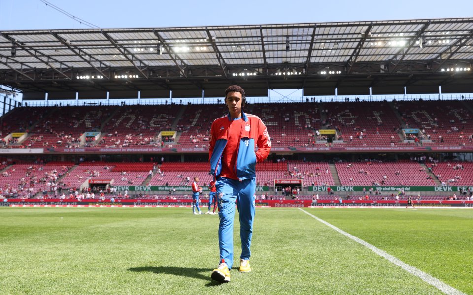 Кьолн и Байерн Мюнхен играят при 0:0 в мач от последния