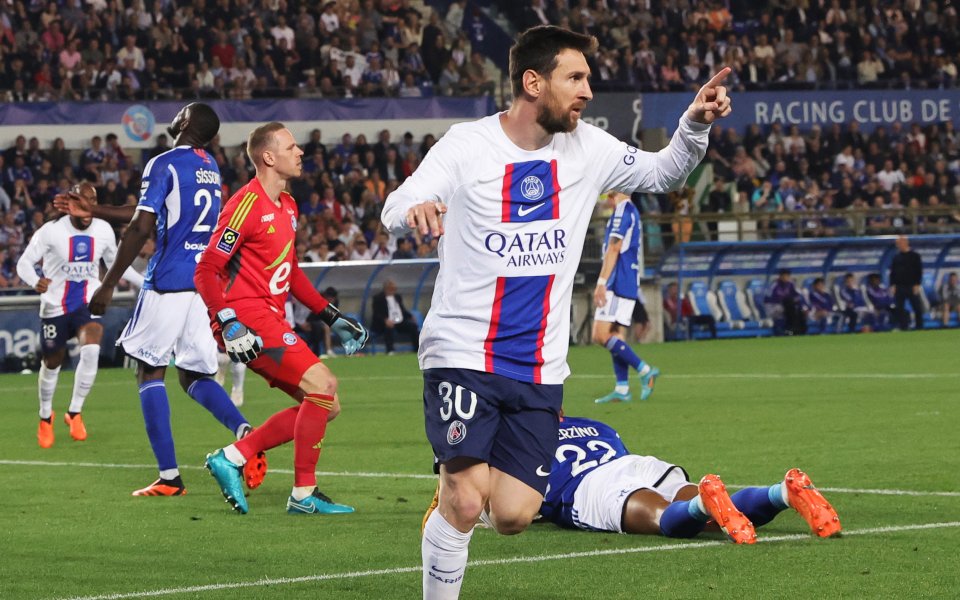 Лионел Меси оглавява списъка със свободни агенти, които Барселона се