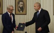 Николай Денков върна на Румен Радев изпълнен втория мандат за съставяне на правителство