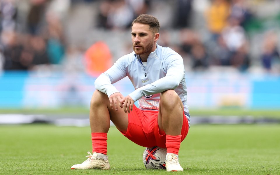 Ръководството на Брайтън разреши на звездата си Алексис Мак Алистър