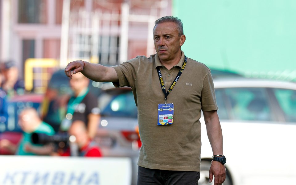 Шефовете на Черно море успяха да задържат Илиан Илиев. Преговорите