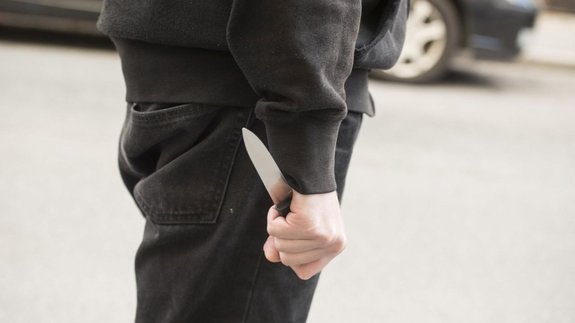 Полицията във Велико Търново разследва тежък инцидент при който жена