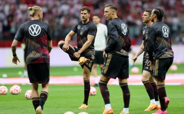 Полша и Германия играят при резултат 0 0 в международна приятелска среща