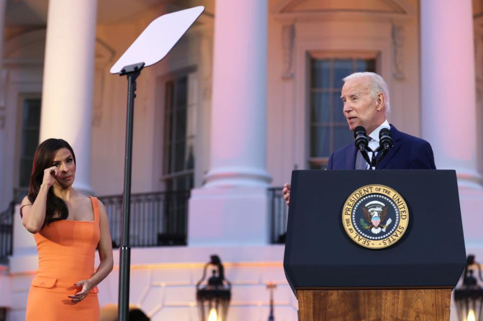  ева лонгория джо байдън 