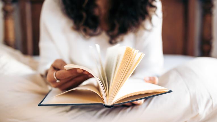  Вдъхновяващите цитати на Милан Кундера за любовта и предишното 