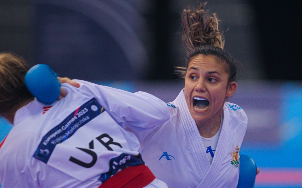 Последната една година бях излязла от каратето, не ми се