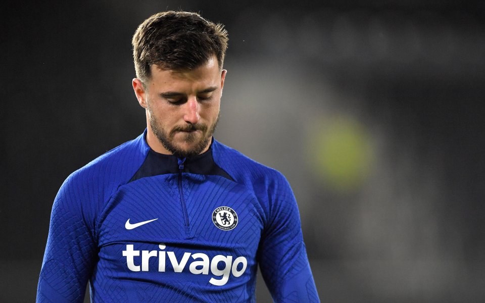 Челси е отхвърлил и третата оферта на Манчестър Юнайтед на