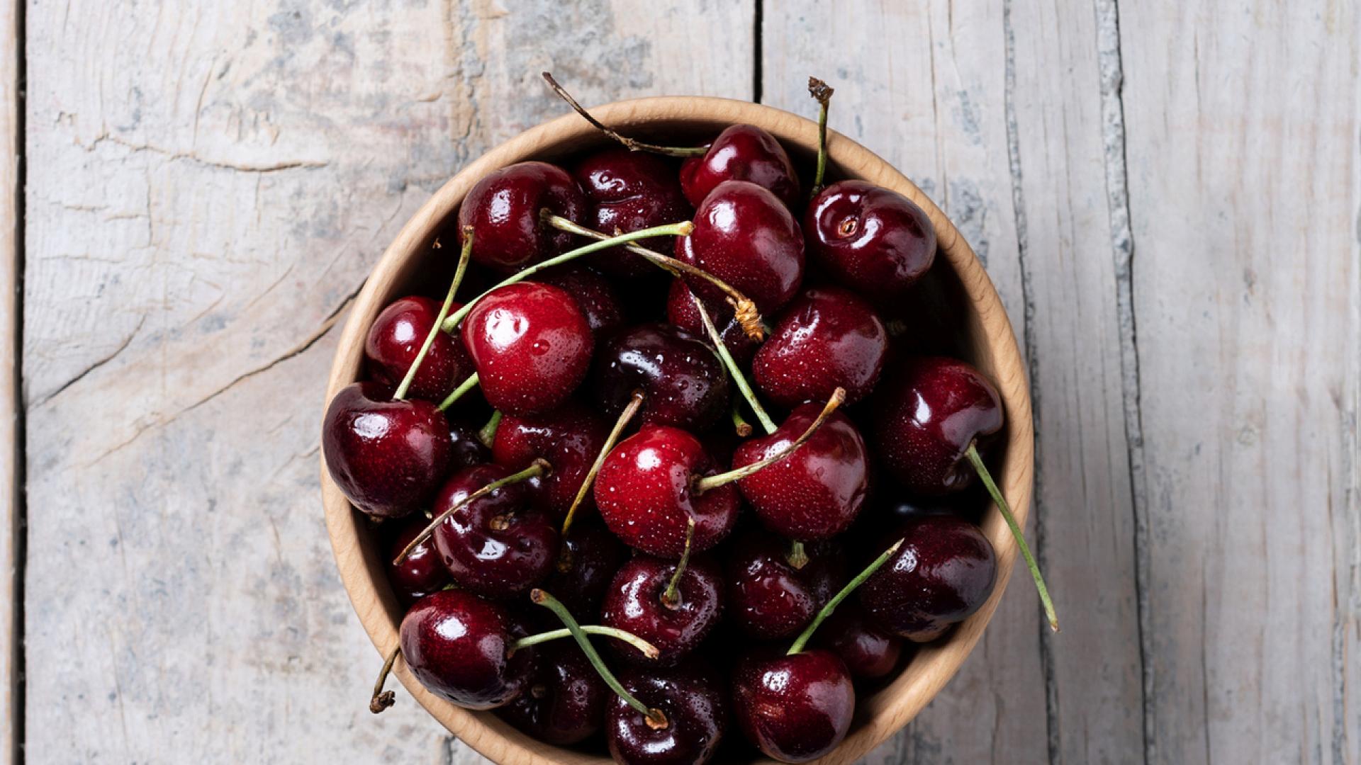 Цените на черешите остават високи заради слабата реколта На места