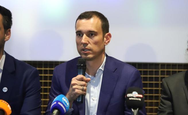 Кандидатът за кмет на София на ПП-ДБ: Предлаган ми е и министерски пост