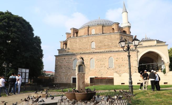 Българските политици поздравиха мюсюлманите за Курбан байрам