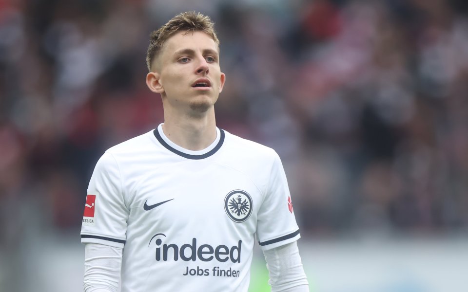 Милан има интерес към крилото на Айнтрахт Франкфурт - Йеспер