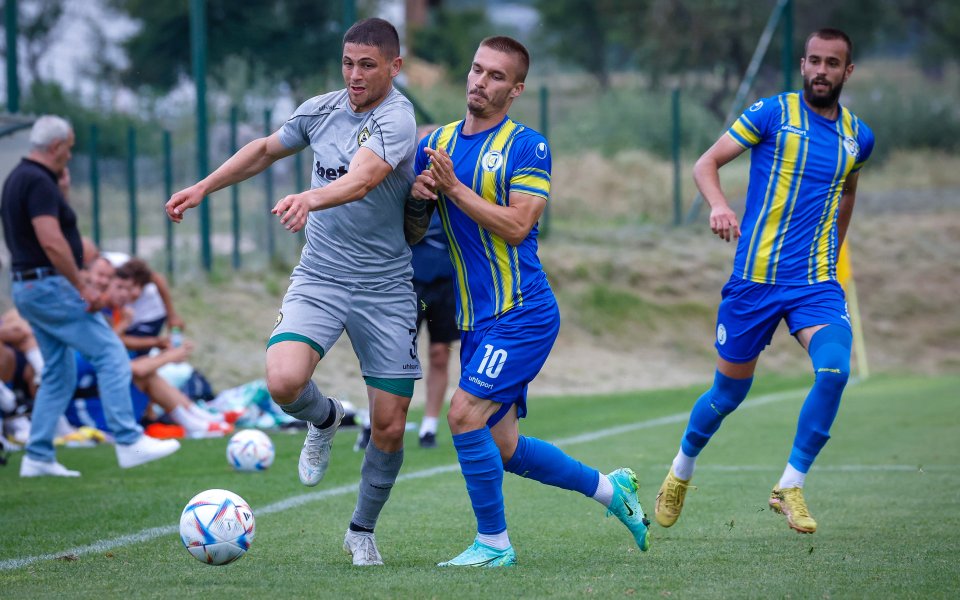 С попадение на Тони Тасев отборът на Славия стигна до