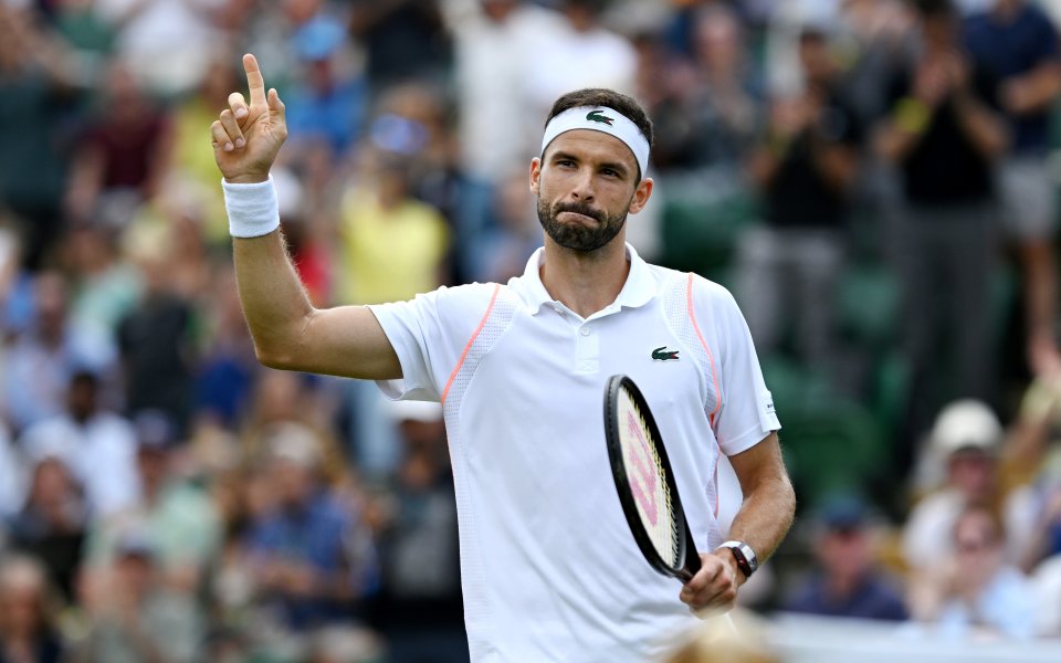 Grigor shows who is the real entertainer in his match