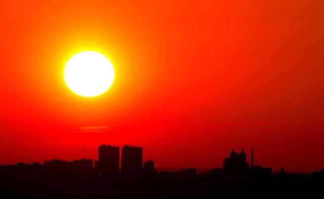 В капана на жегата: Рекордни горещини се очакват по целия свят