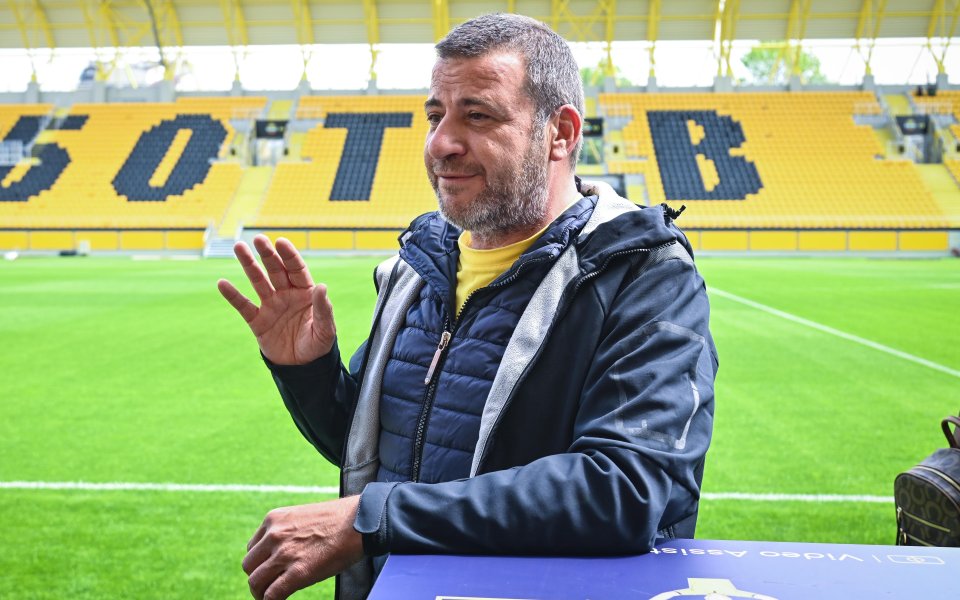 Строителят на Колежа Илиян Филипов обяви, че вече не участва в