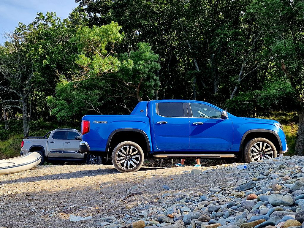 Не прибързвайте с оценките, ако го нямаше Ford, нямаше да го има и Amarok, само това е достатъчно да оправдае Ford-овските гени