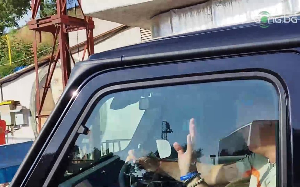 Мажоритарният собственик на Левски – Наско Сираков, изпрати сините“ към