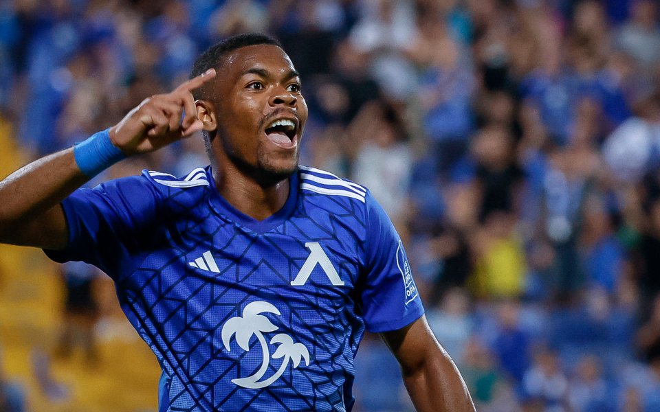 Агентът на една от звездите на Левски Роналдо - Жулио