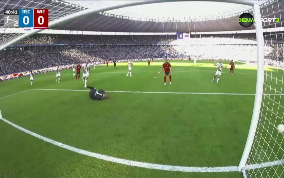 Херта Берлин загуби от Веен с 0:1 като домакин в