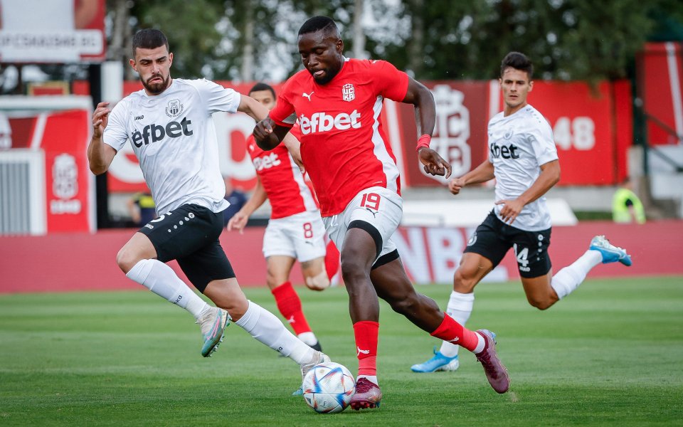 Отборите на ЦСКА 1948 и Хебър се срещат в мач