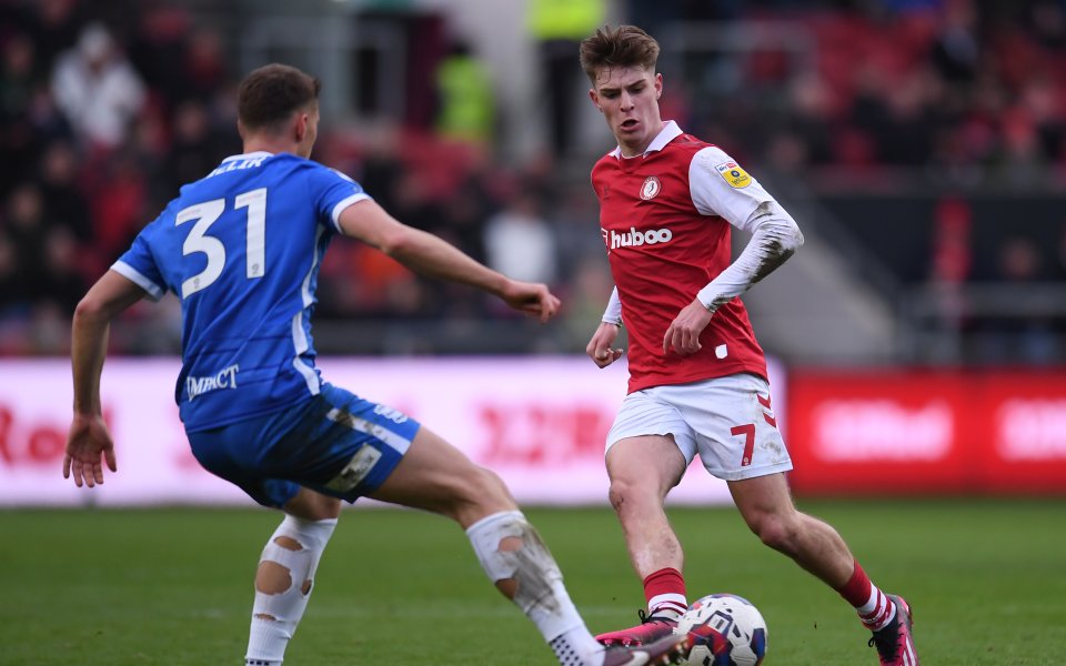 Борнемут привлече Алекс Скот от втородивизионния Бристъл сити, потвърдиха двата