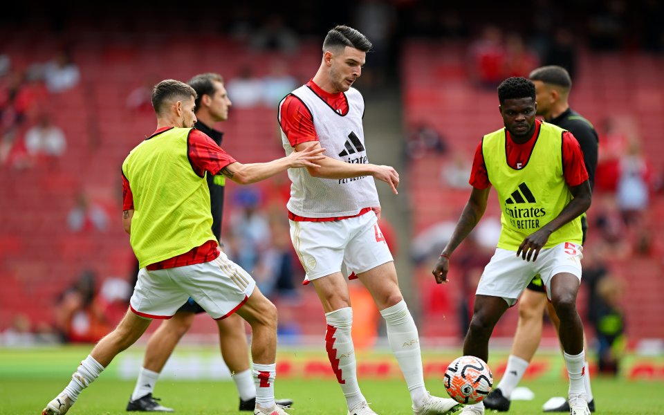 Отборите на Арсенал и Нотингам Форест играят при резултат 0:0