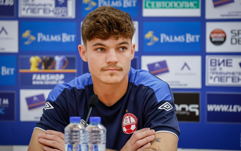 Българският национал Йоан Стоянов се радва, че ще играе в