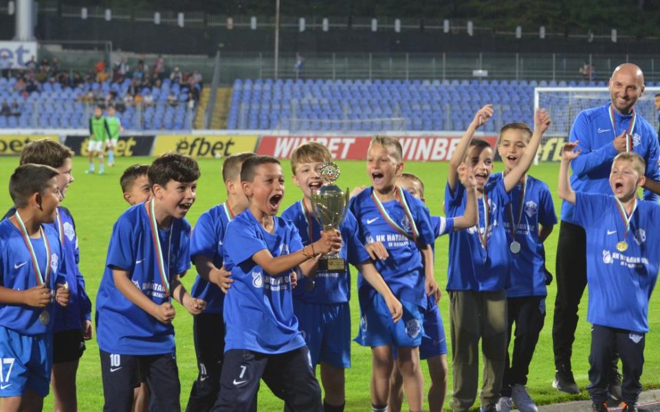 Арда Къдржали продължава да дава шанс на младите таланти. Децата,