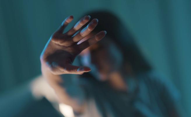Домашно насилие в хотел в Пампорово: Мъж счупил рамото на приятелката си