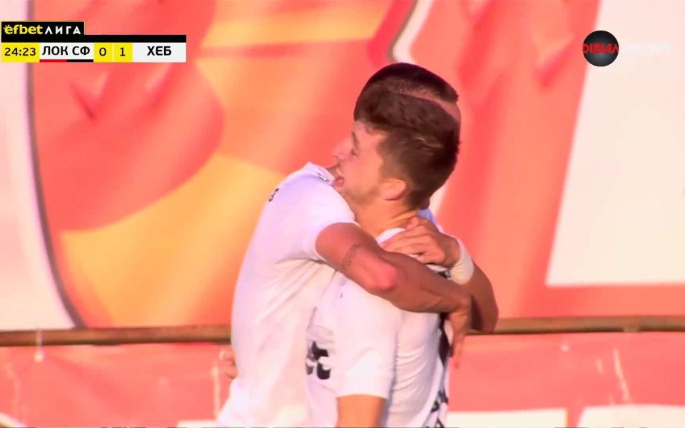 Синът на Любослав Пенев - Николас успя да вкара дебютния