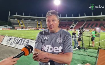 Треньорът на Хебър Любослав Пенев коментира успеха с 1 0 срещу