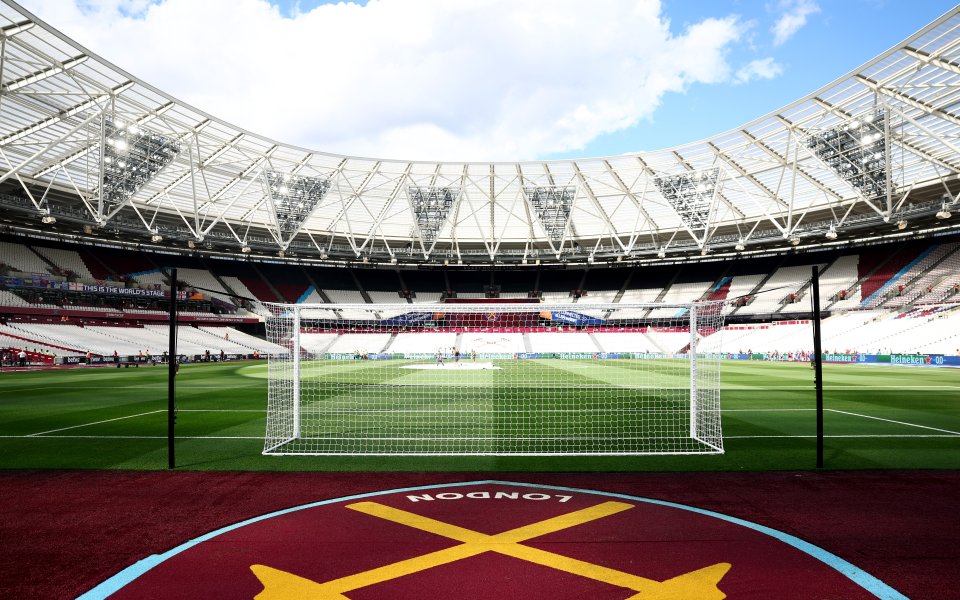 Уест Хем посреща Челси в мач от втория кръг на