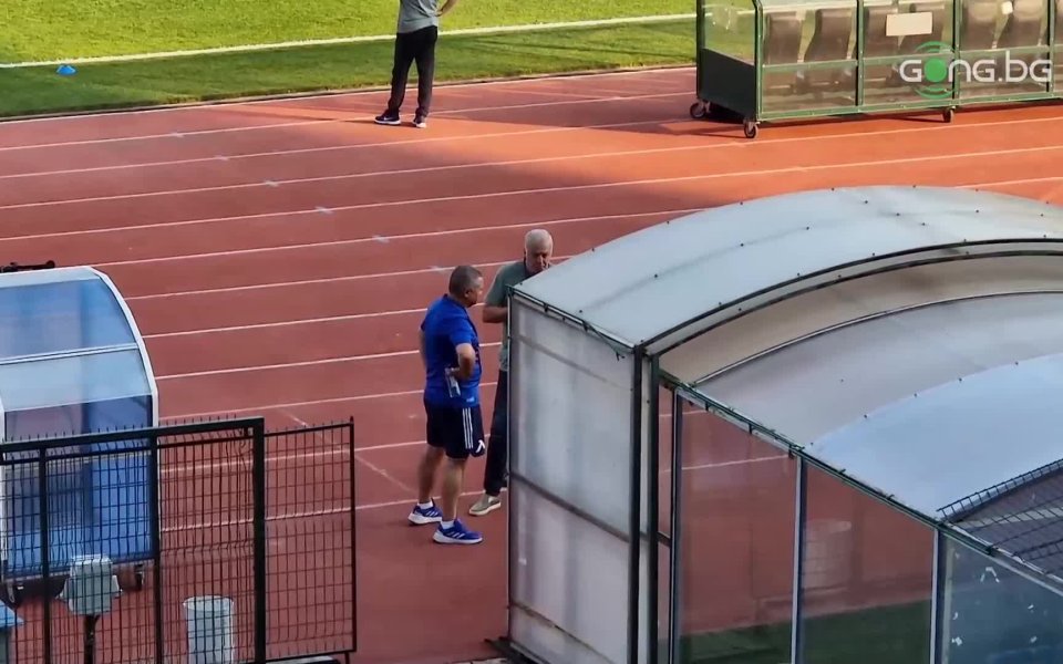 Мажоритарният собственик на Левски - Наско Сираков, ще наблюдава последната