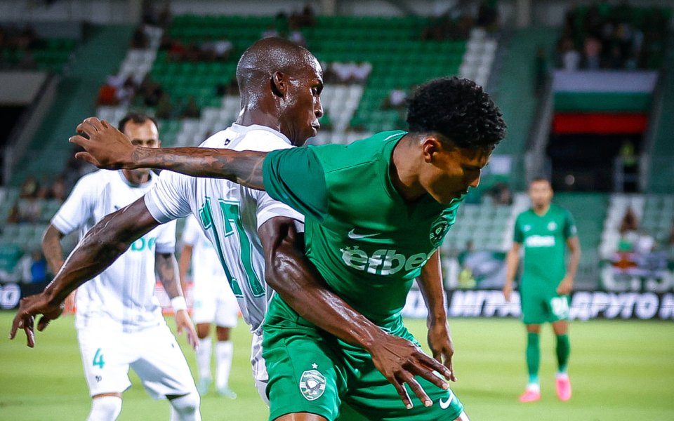 Лудогорец посреща един от силно представящите се отбори от началото