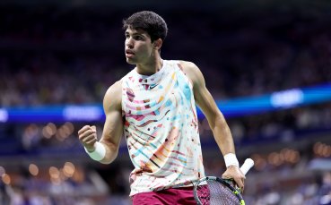 Световният номер 1 Карлос Алкарас от Испания се класира за