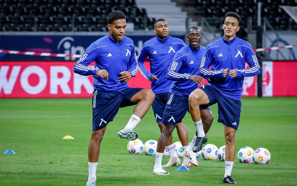 Айнтрахт Франкфурт приема Левски София на Дойче Банк Парк във